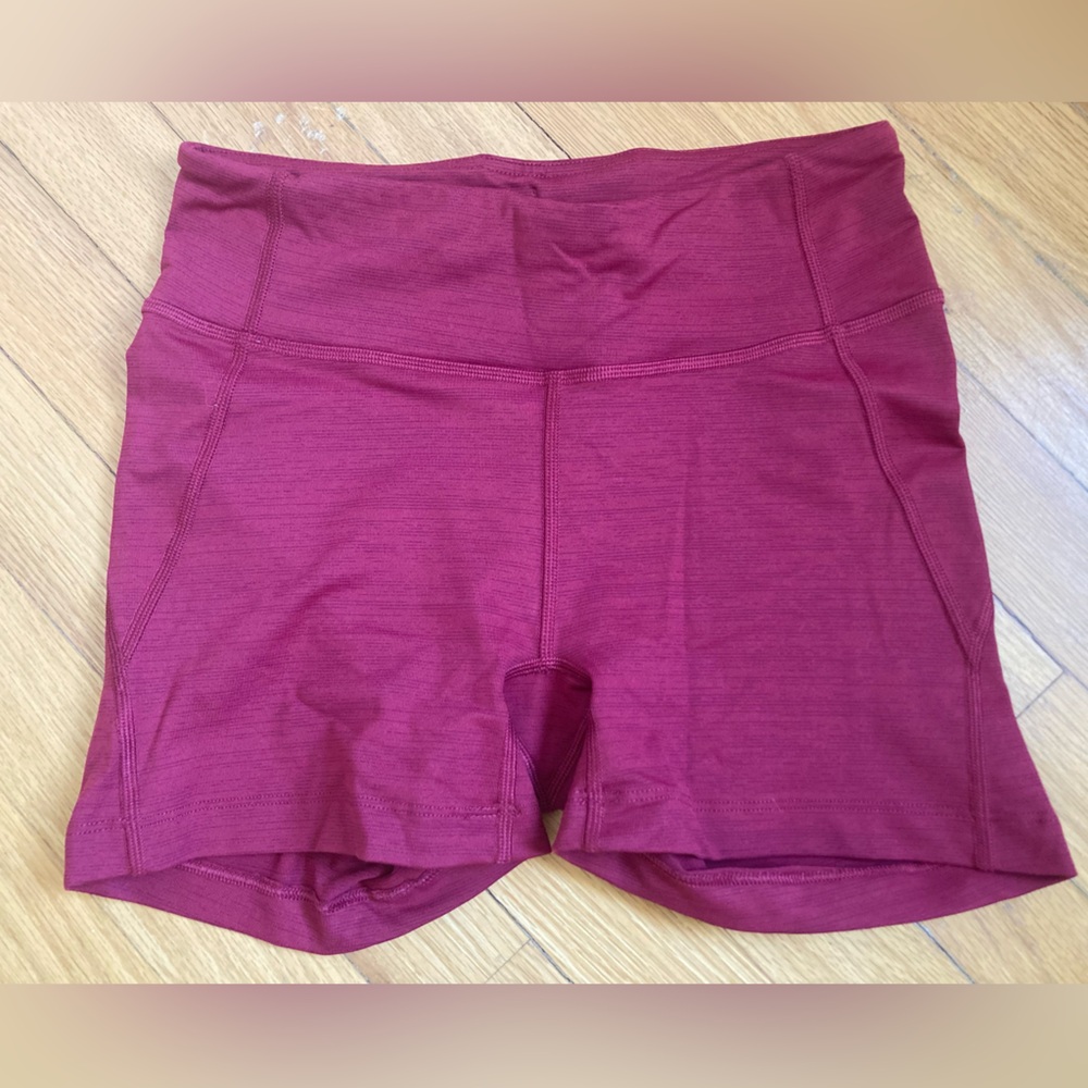 Outdoor Voices Warmup Shorts 3.5” Inseam